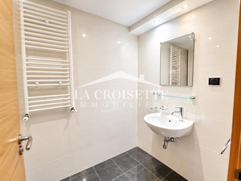 Un loft S+2 meublé aux berges du Lac 2